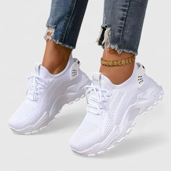 Lekki Sneaker Z Szeroką Przednią Częścią