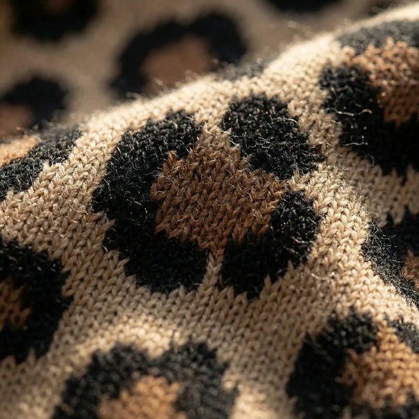 Dopasowana Sukienka Z Długim Rękawem