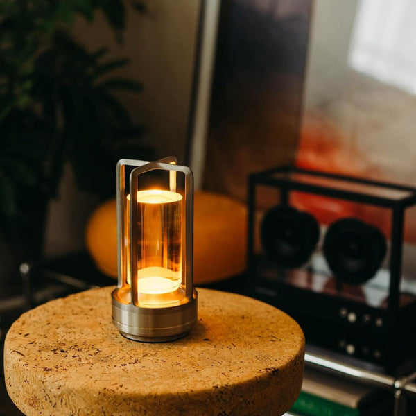 LumiRetro Glow | Bezprzewodowa, ładowalna lampa stołowa do nastrojowego oświetlenia
