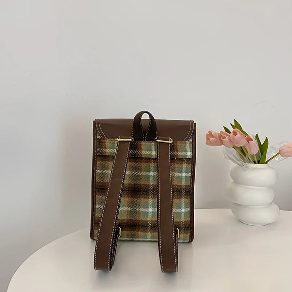 Stylowy plecak damski | Przestronna wodoodporna torba szkolna z frędzlami